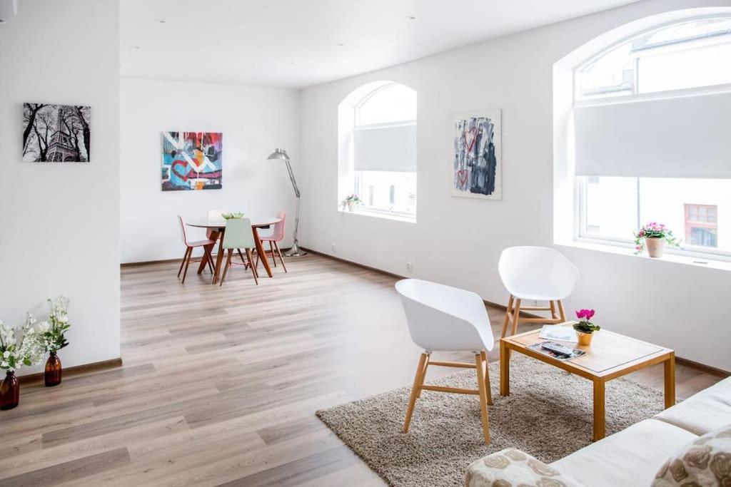 Ålesund Free Parking Space, 2 Bed Room, Short Walk To Brosundet מראה חיצוני תמונה