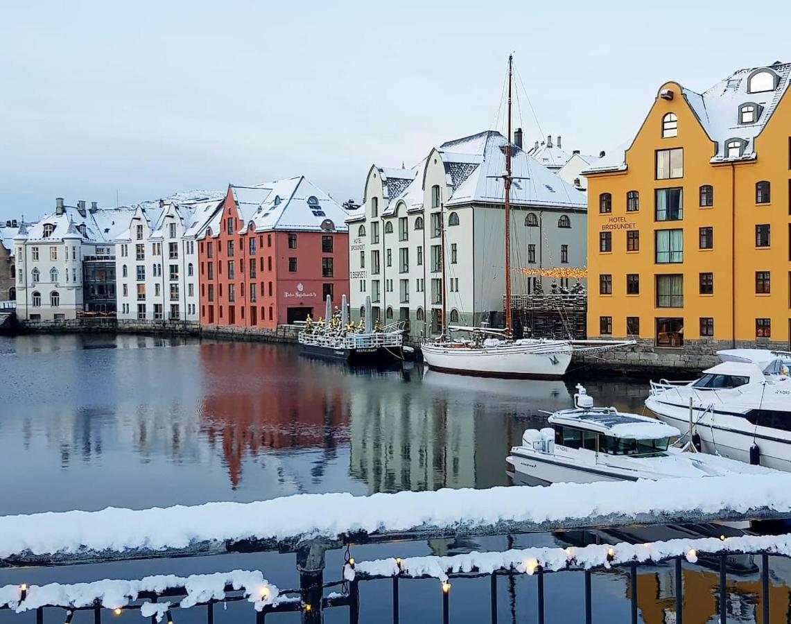 Ålesund Free Parking Space, 2 Bed Room, Short Walk To Brosundet מראה חיצוני תמונה